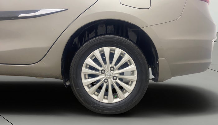 2021 Maruti Ciaz ZETA AT 1.5  SHVS PETROL, Petrol, Automatic, 55,847 km, Left Rear Wheel