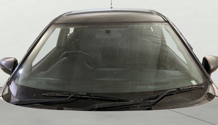 2016 Maruti Baleno DELTA PETROL 1.2, Petrol, Manual, 71,356 km, Front Windshield