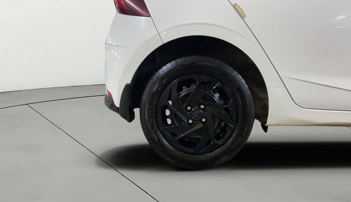 2020 Hyundai NEW I20 MAGNA 1.2 MT, Petrol, Manual, 67,908 km, Right Rear Wheel