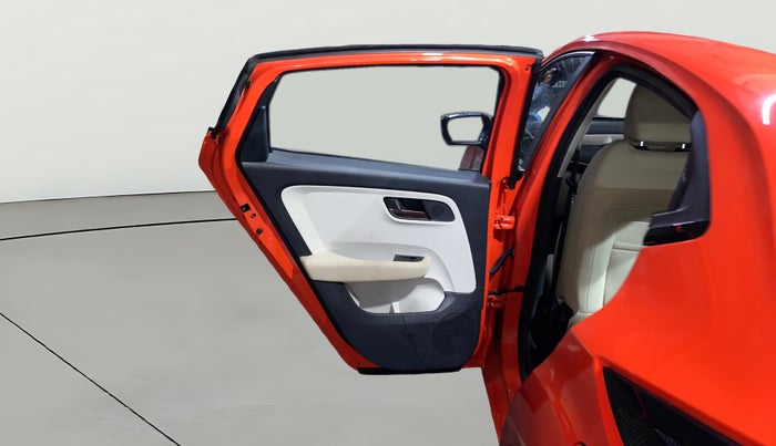 2025 Tata ALTROZ Accomplished Plus S Petrol 6DCT, Petrol, Automatic, 831 km, LHS Rear Door