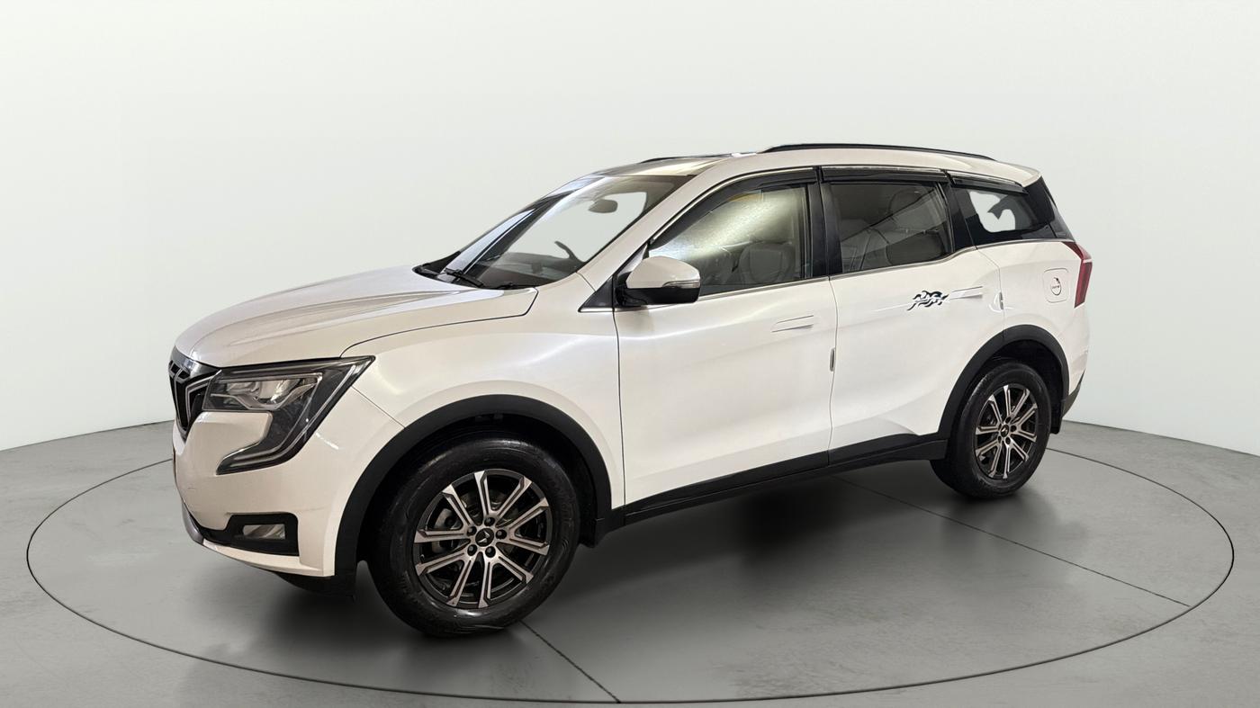 2025 Mahindra XUV700 AX 7 P MT 7 STR, Petrol, Manual, 22,534 km, Left Front Diagonal