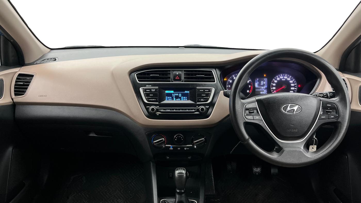 2018 Hyundai Elite i20 SPORTZ 1.2, CNG, Manual, 79,397 km, Dashboard