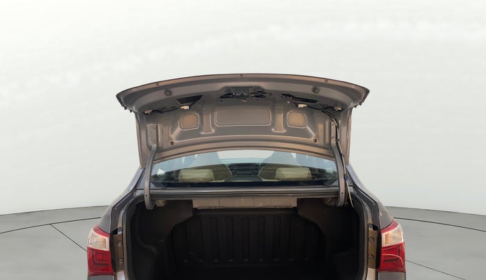 2017 Hyundai Xcent SX 1.2, Petrol, Manual, 63,357 km, Boot Door Open