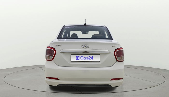 2016 Hyundai Xcent SX 1.2, Petrol, Manual, 1,12,065 km, Back/Rear