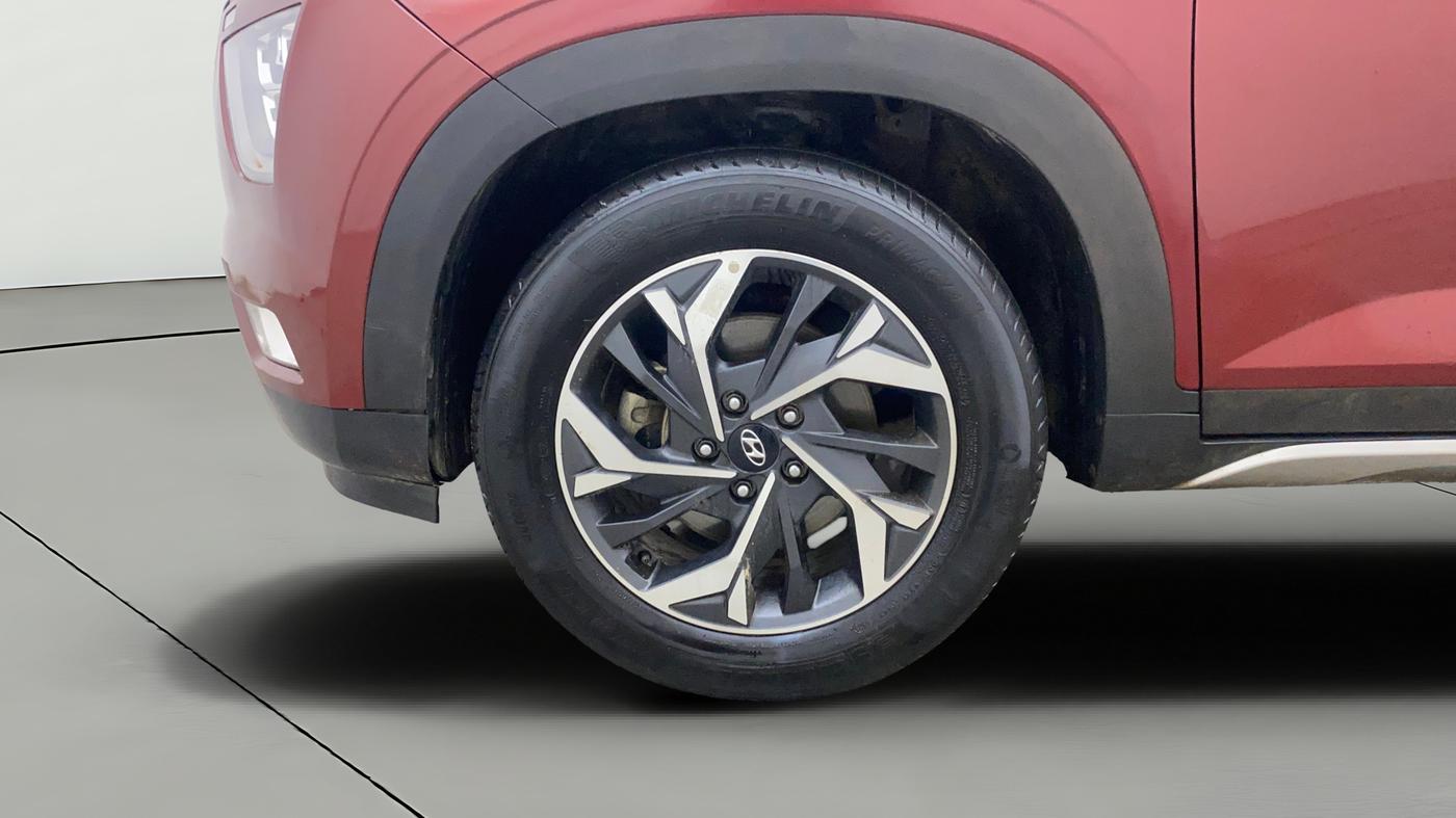 2022 Hyundai Creta SX (O) AT 1.5 DIESEL, Diesel, Automatic, 1,07,294 km, Left Front Wheel
