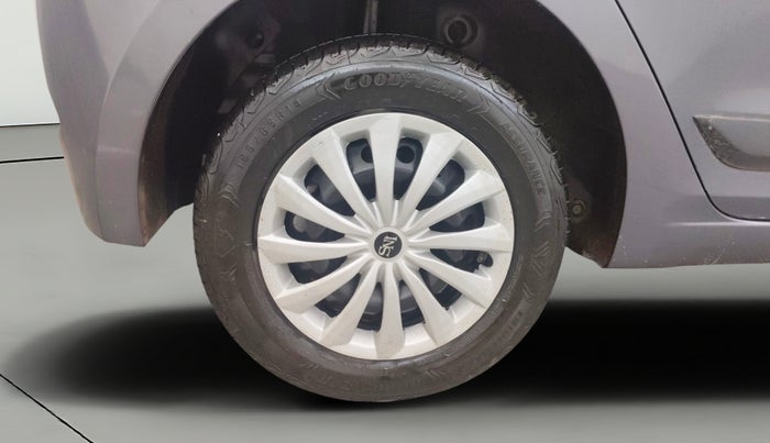 2016 Hyundai Elite i20 SPORTZ 1.2, Petrol, Manual, 71,856 km, Right Rear Wheel