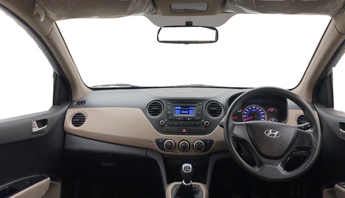 2015 Hyundai Grand i10 SPORTZ 1.2 KAPPA VTVT, Petrol, Manual, 31,215 km, Dashboard