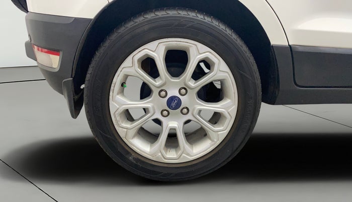 2017 Ford Ecosport TITANIUM + 1.5L PETROL AT, Petrol, Automatic, 1,40,795 km, Right Rear Wheel