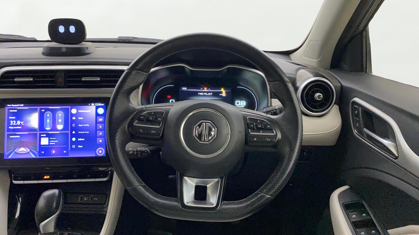 2022 MG ASTOR SAVVY 1.5 CVT, Petrol, Automatic, 60,958 km, Steering Wheel Close Up
