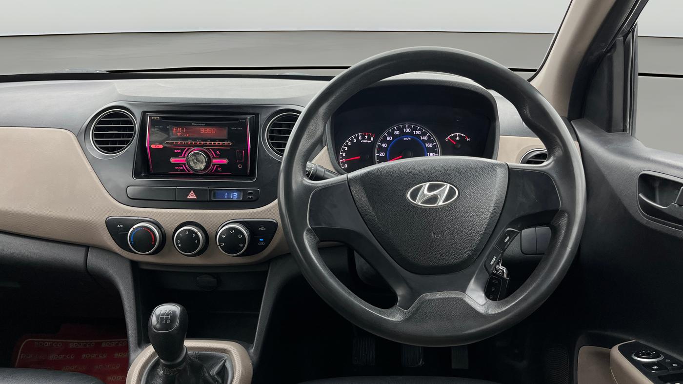 2013 Hyundai Grand i10 MAGNA 1.2 KAPPA VTVT, Petrol, Manual, 59,627 km, Steering Wheel Close Up