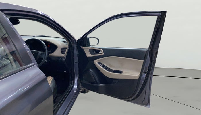 2017 Hyundai Elite i20 MAGNA EXECUTIVE 1.2, Petrol, Manual, 43,052 km, RHS Front Door