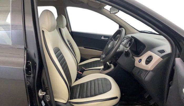 2014 Hyundai Grand i10 SPORTZ 1.2 KAPPA VTVT, Petrol, Manual, 25,610 km, Right Side Front Door Cabin