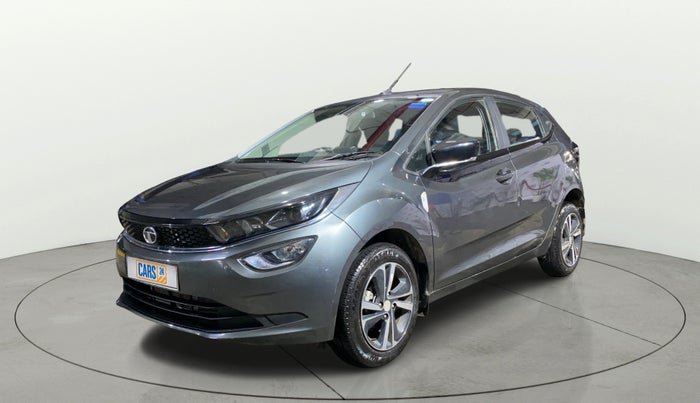 2023 Tata ALTROZ XZ PETROL, Petrol, Manual, 2,818 km, Left Front Diagonal