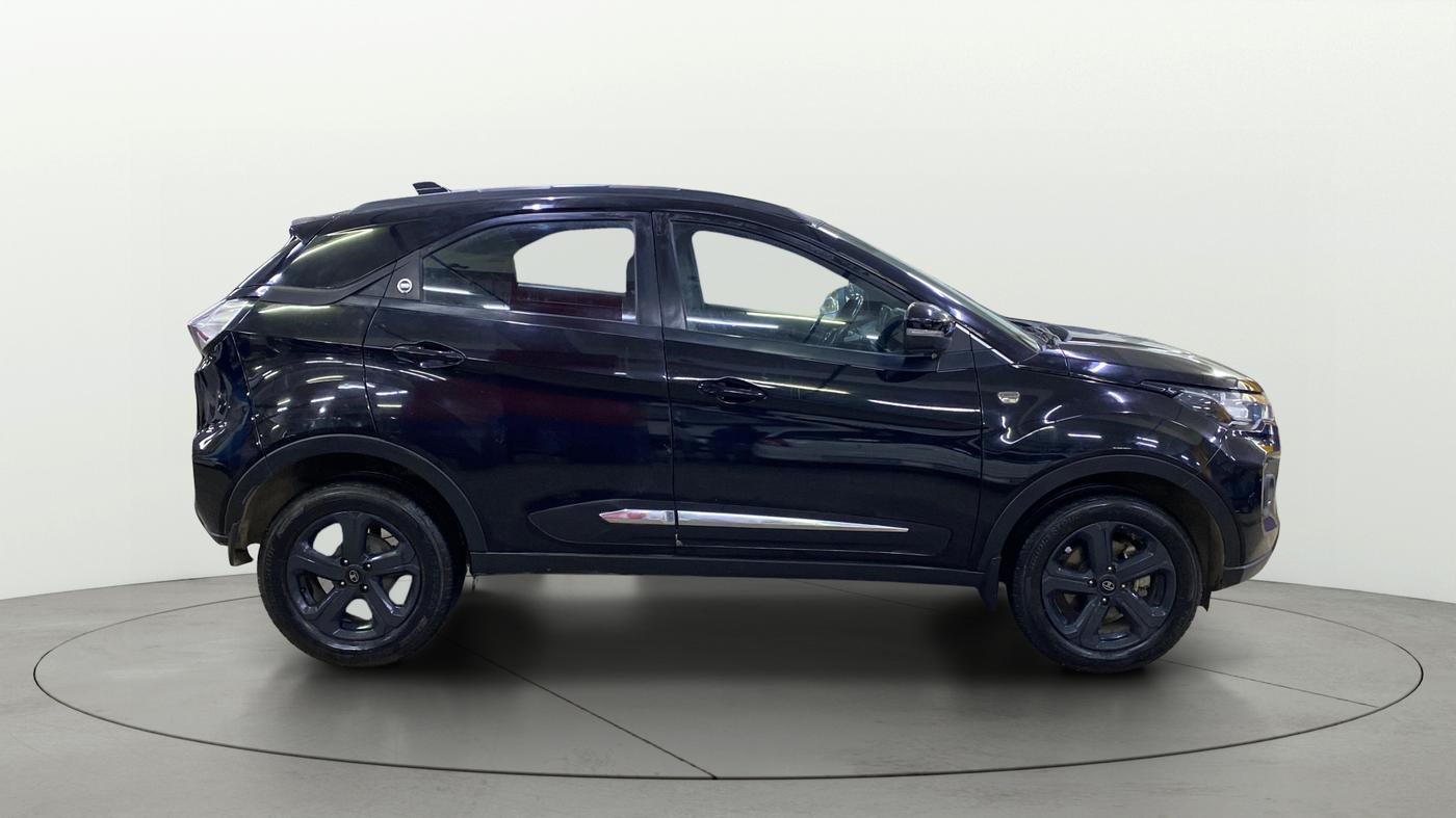 2023 Tata NEXON XZ PLUS LUX SUNROOF DARK DIESEL, Diesel, Manual, 63,134 km, Right Side View