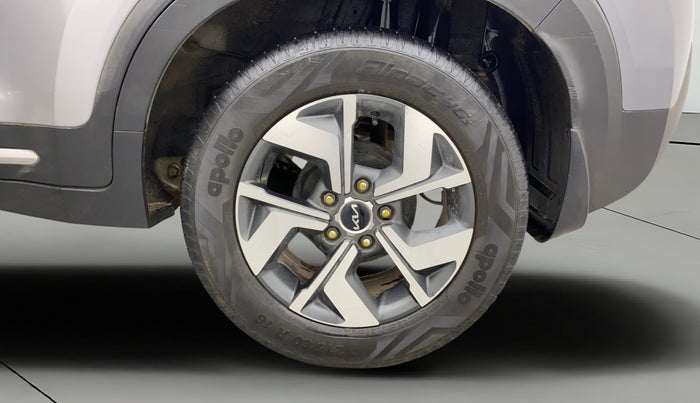 2022 KIA SONET HTX 1.5, Diesel, Manual, 79,112 km, Left Rear Wheel