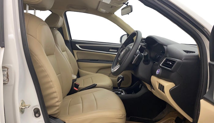 2024 Honda Amaze 1.2L I-VTEC VX CVT, Petrol, Automatic, 18,377 km, Right Side Front Door Cabin