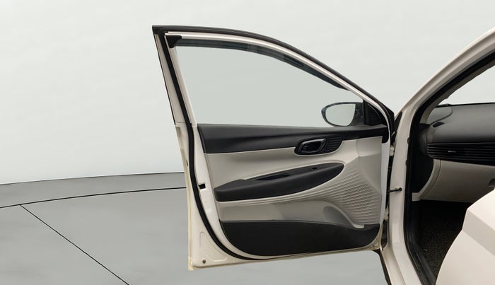 2024 Hyundai NEW I20 SPORTZ 1.2 MT, Petrol, Manual, 41,346 km, LHS Front Door