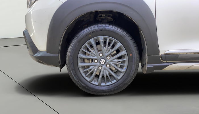 2021 Maruti XL6 ALPHA MT, Petrol, Manual, 72,457 km, Left Front Wheel