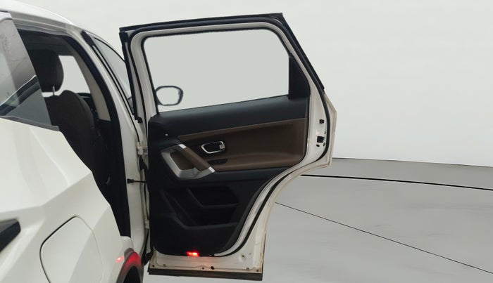 2020 Tata Harrier XZA PLUS 2.0L, Diesel, Automatic, 64,403 km, RHS Rear Door