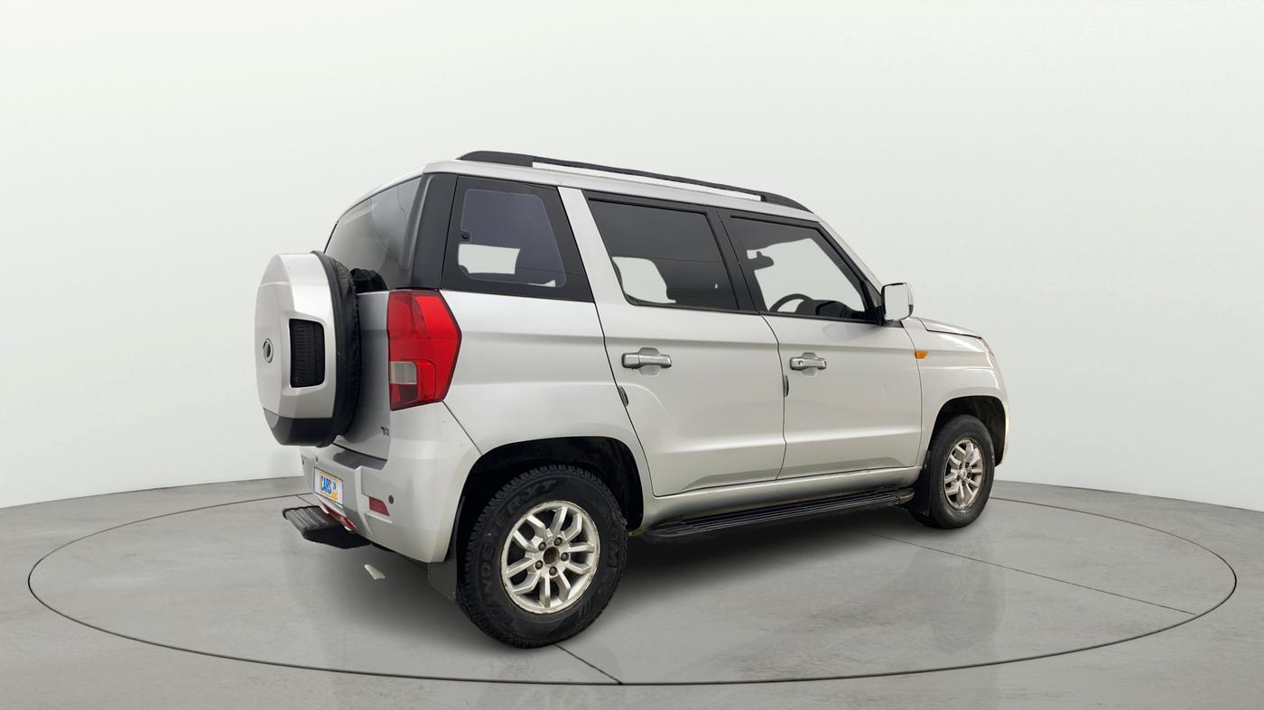 2016 Mahindra TUV300 T8, Diesel, Manual, 1,05,355 km, Right Back Diagonal