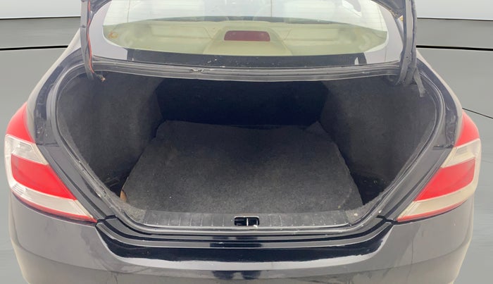 2014 Renault Scala RXL PETROL, Petrol, Manual, 72,419 km, Boot Open Zoomed View