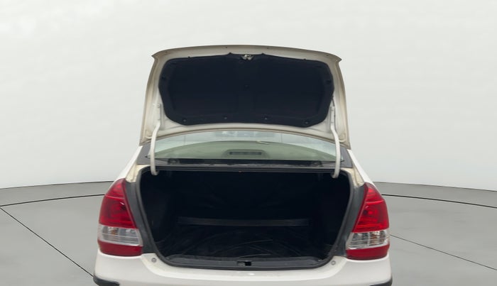 2014 Toyota Etios G, Petrol, Manual, 26,781 km, Boot Door Open