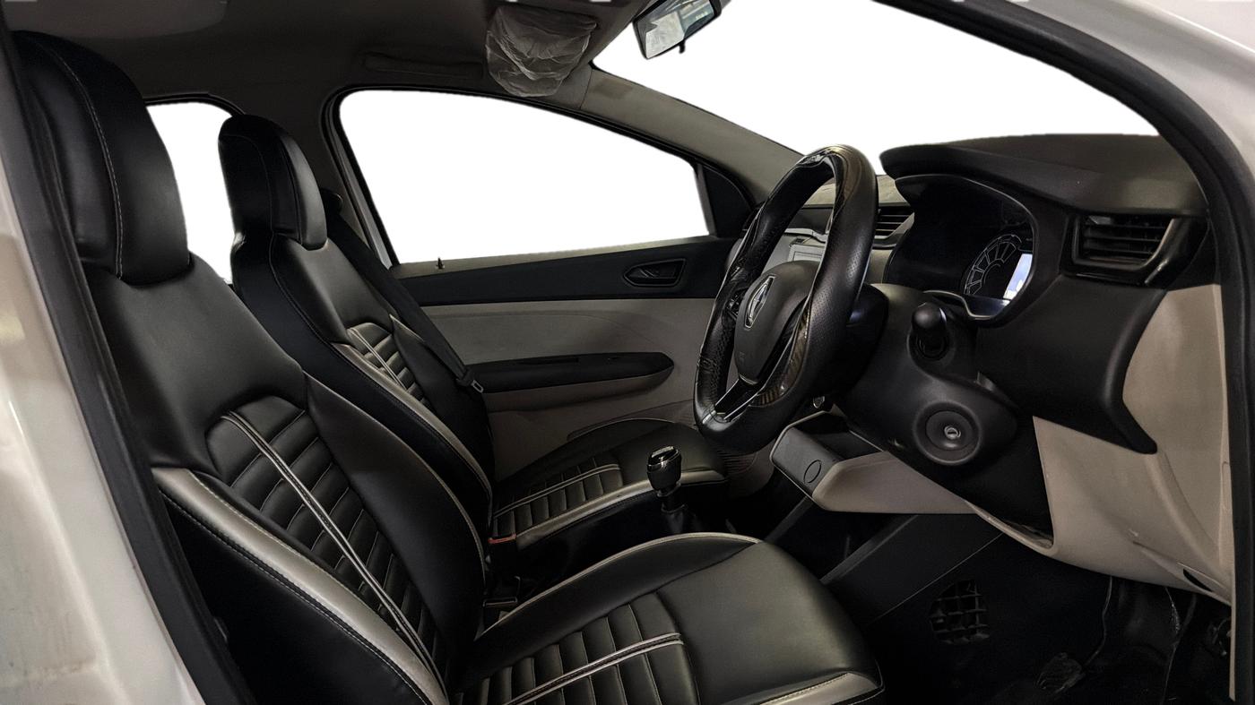 2023 Renault TRIBER RXT, Petrol, Manual, 42,037 km, Right Side Front Door Cabin