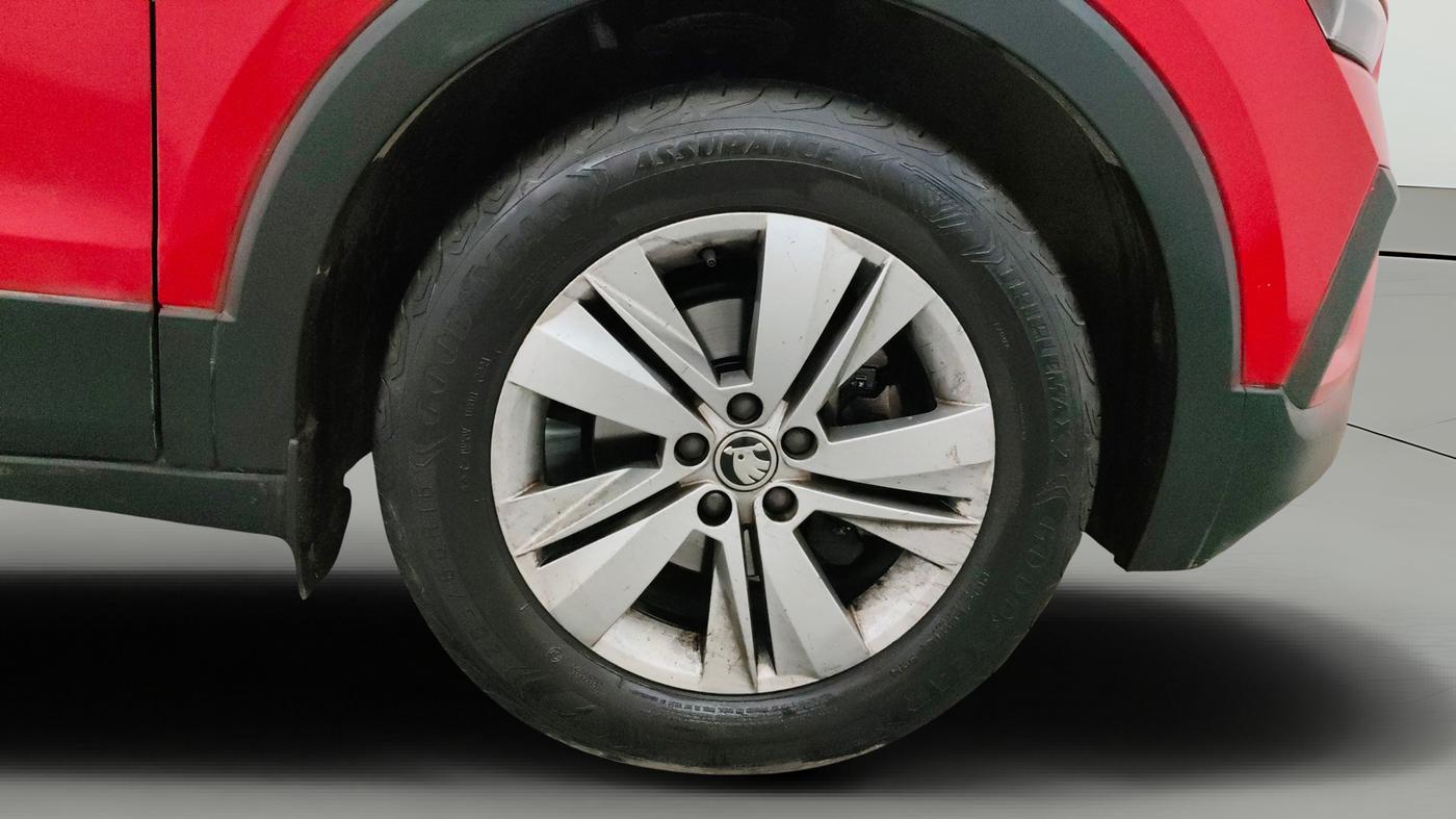2021 Skoda KUSHAQ AMBITION 1.0L TSI AT, Petrol, Automatic, 56,814 km, Right Front Wheel