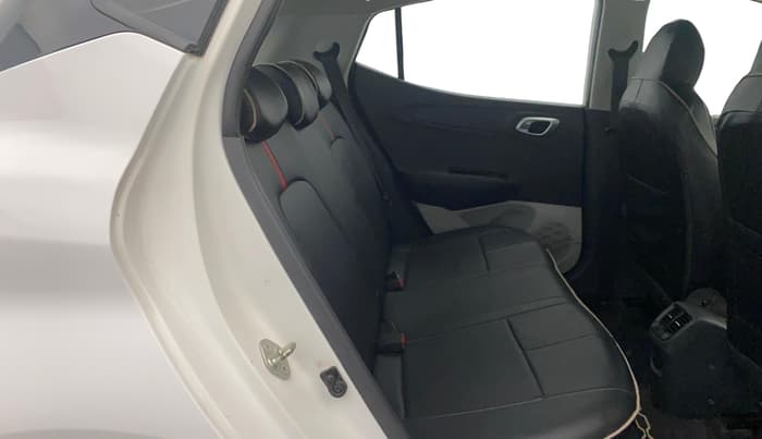 2024 Hyundai GRAND I10 NIOS ASTA 1.2 KAPPA VTVT, Petrol, Manual, 24,272 km, Right Side Rear Door Cabin
