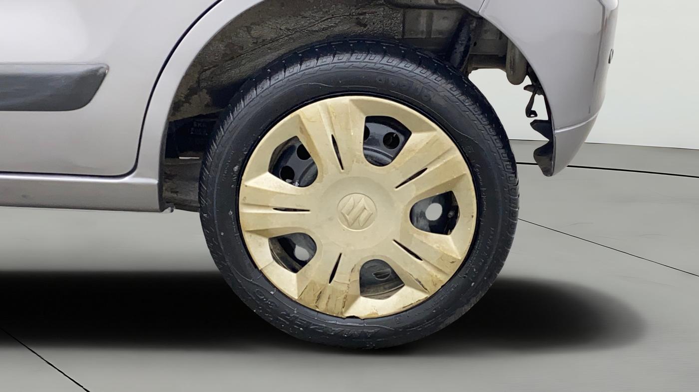 2013 Maruti Wagon R 1.0 VXI, Petrol, Manual, 38,690 km, Left Rear Wheel