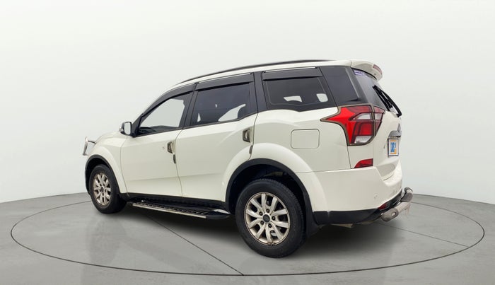 2019 Mahindra XUV500 W9, Diesel, Manual, 66,370 km, Left Back Diagonal