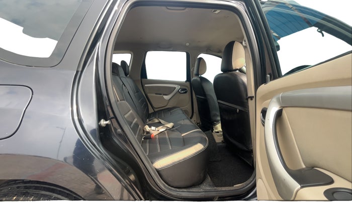 2015 Nissan Terrano XL D PLUS, Diesel, Manual, 1,07,493 km, Right Side Rear Door Cabin