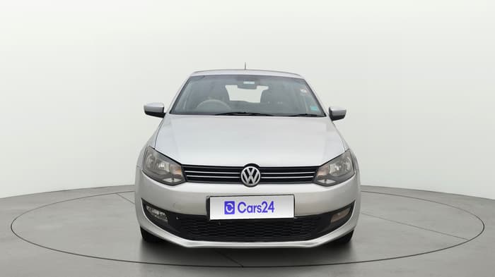 2013 Volkswagen Polo HIGHLINE1.2L, Petrol, Manual, 1,00,815 km, Front