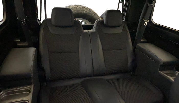 2020 Mahindra Thar LX PETROL HT 4WD AT, Petrol, Automatic, 35,192 km, Right Side Rear Door Cabin