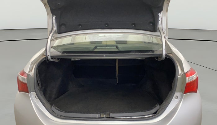2015 Toyota Corolla Altis VL CVT PETROL, Petrol, Automatic, 81,290 km, Boot Open Zoomed View