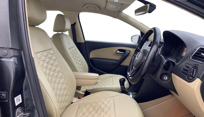 2019 Volkswagen Ameo HIGHLINE PLUS 1.5L AT 16 ALLOY, Diesel, Automatic, 59,455 km, Right Side Front Door Cabin
