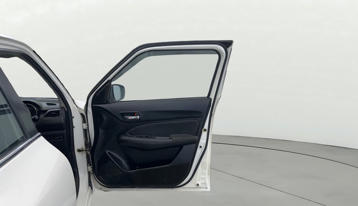 2018 Maruti Swift VXI AMT, Petrol, Automatic, 59,704 km, RHS Front Door