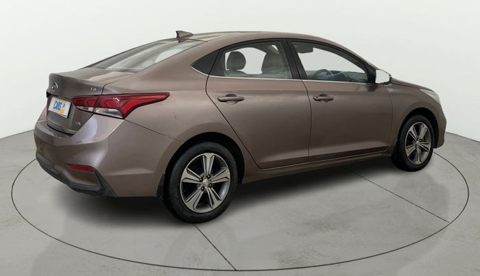 2017 Hyundai Verna 1.6 VTVT SX, Petrol, Manual, 73,291 km, Right Back Diagonal