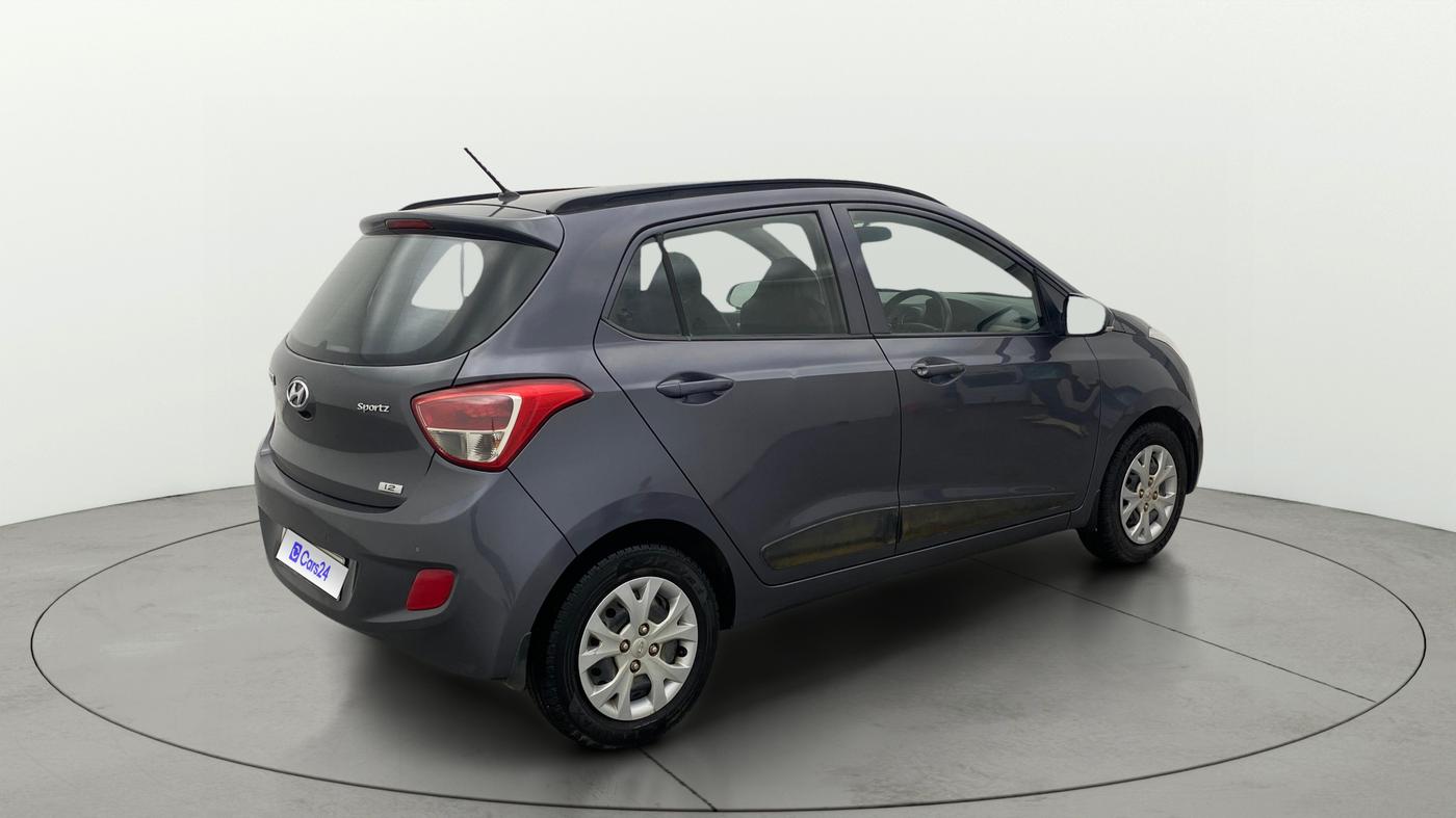 2016 Hyundai Grand i10 SPORTZ 1.2 KAPPA VTVT, Petrol, Manual, 85,880 km, Right Back Diagonal