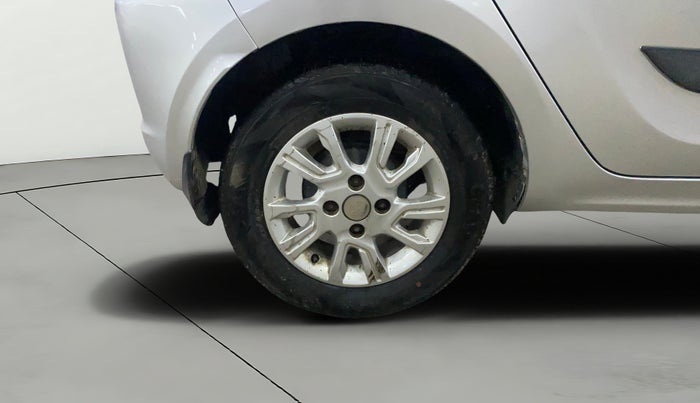 2018 Tata Tiago XZ PETROL, Petrol, Manual, 72,616 km, Right Rear Wheel