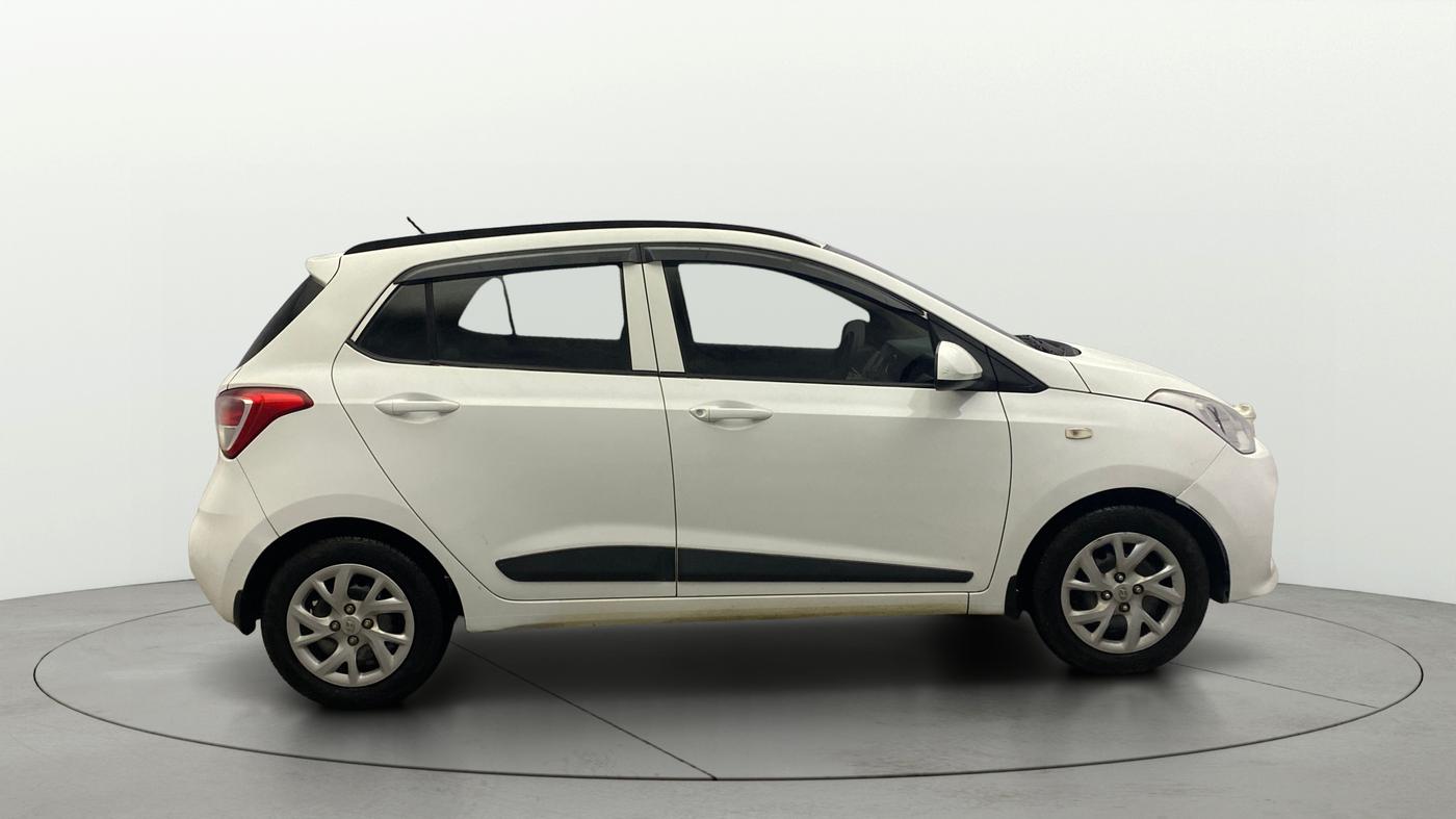 2019 Hyundai Grand i10 MAGNA 1.2 KAPPA VTVT, Petrol, Manual, 28,911 km, Right Side View