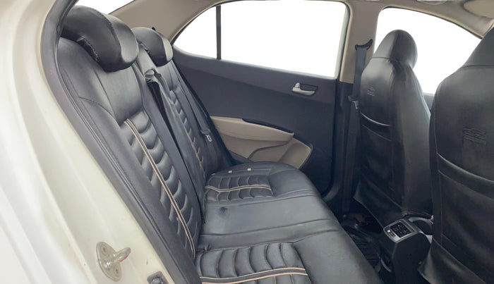 2014 Hyundai Xcent S 1.2, CNG, Manual, 85,548 km, Right Side Rear Door Cabin