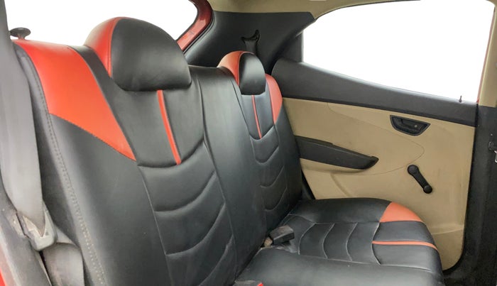 2013 Hyundai Eon MAGNA +, Petrol, Manual, 53,581 km, Right Side Rear Door Cabin