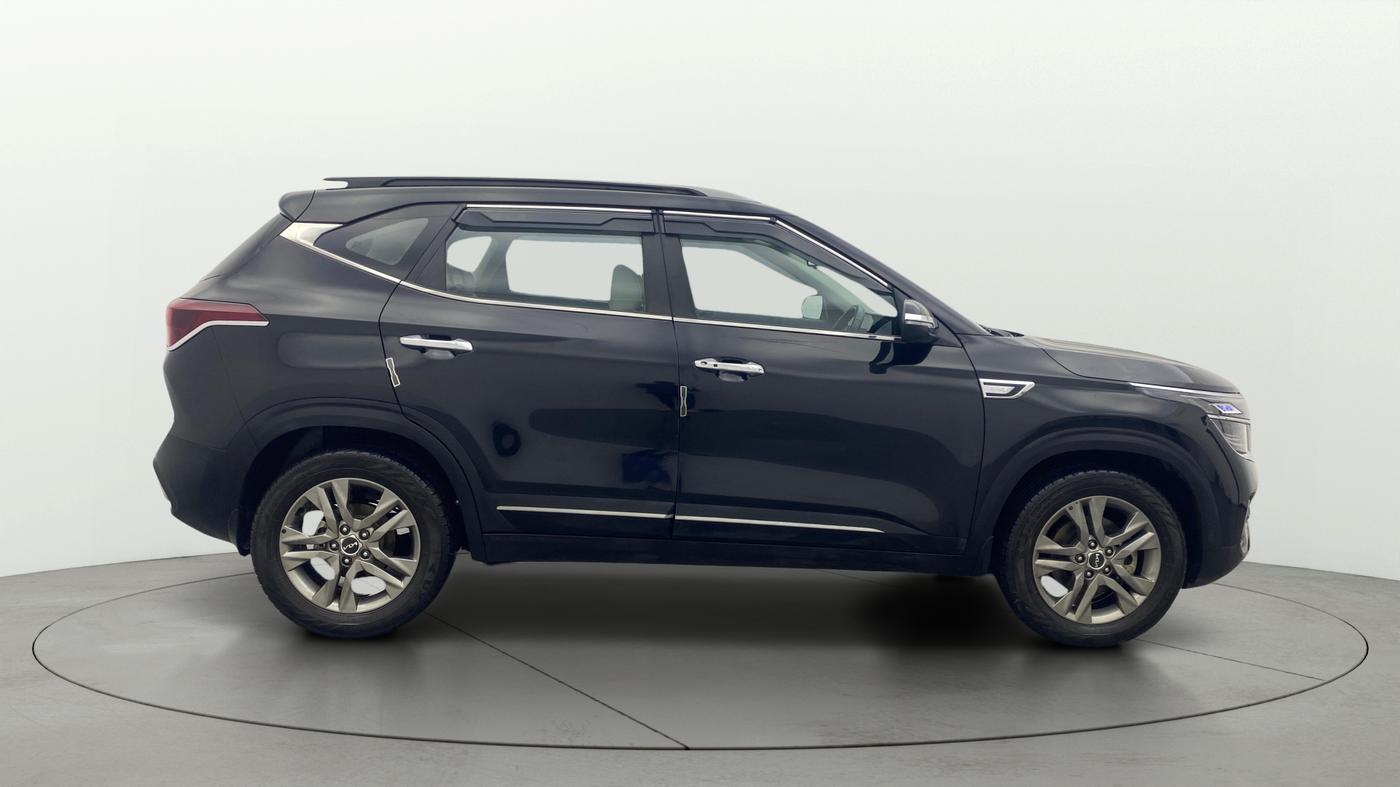2022 KIA SELTOS HTX 1.5 PETROL, Petrol, Manual, 24,681 km, Right Side View