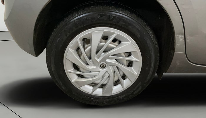 2016 Maruti Baleno SIGMA PETROL 1.2, Petrol, Manual, 47,801 km, Right Rear Wheel