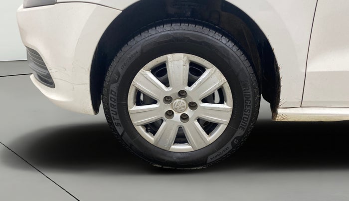 2015 Volkswagen Polo TRENDLINE 1.2L PETROL, Petrol, Manual, 60,768 km, Left Front Wheel