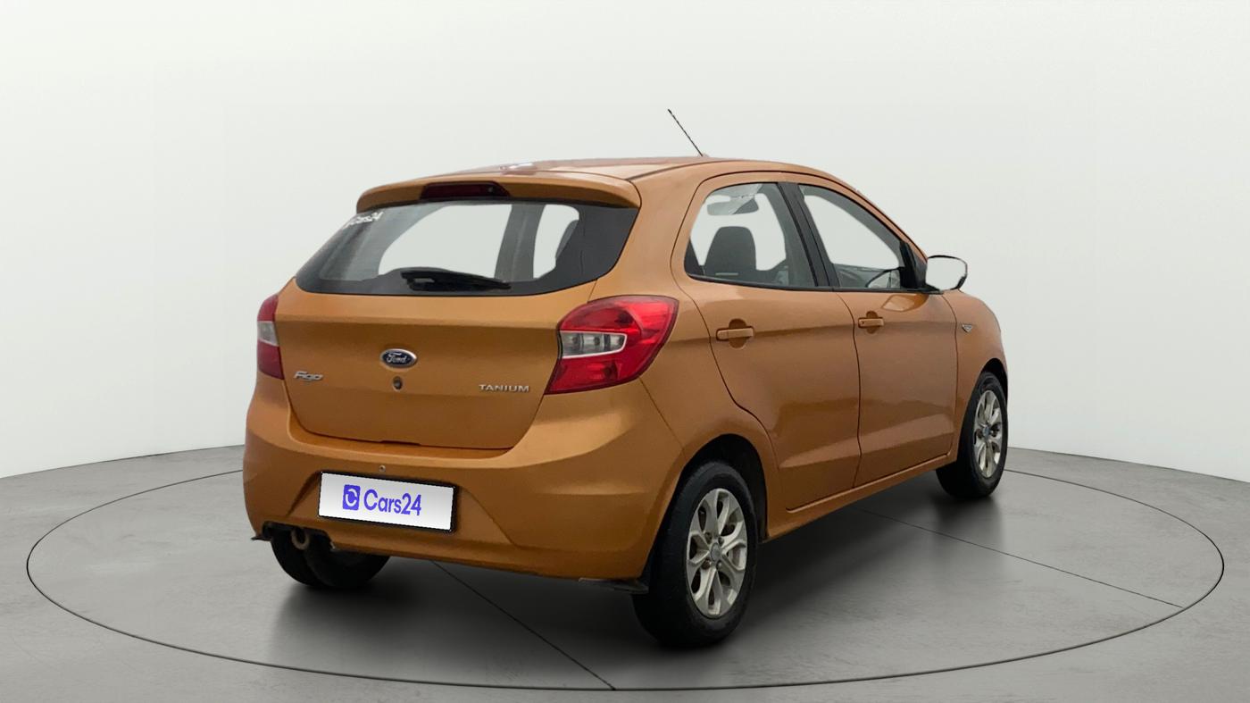2015 Ford New Figo TITANIUM 1.2 PETROL MT, Petrol, Manual, 1,07,446 km, Right Back Diagonal