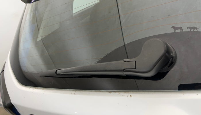 2020 Tata NEXON XZ PLUS (O) PETROL DUAL TONE, Petrol, Manual, 41,076 km, Rear Wiper