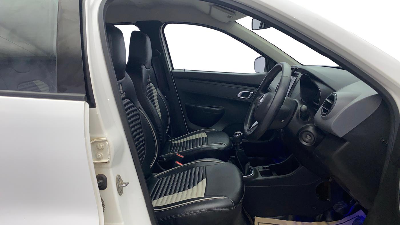 2019 Renault Kwid RXT 1.0 (O), Petrol, Manual, 63,386 km, Right Side Front Door Cabin