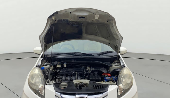 2014 Honda Amaze 1.2L I-VTEC S, Petrol, Manual, 1,28,271 km, Open Bonet